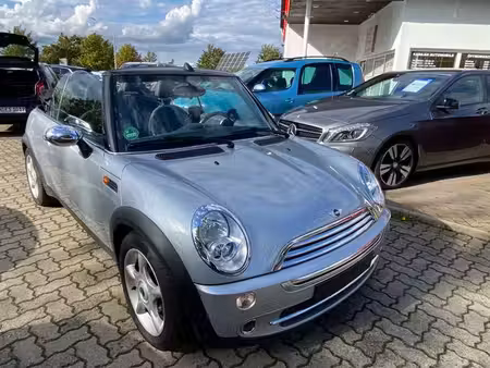 Mini Cabrio Cooper 1.6 115