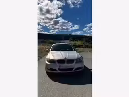 BMW Série 3 325i 3.0 218 Luxe