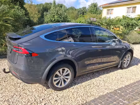 Tesla Model X P100D 4x4