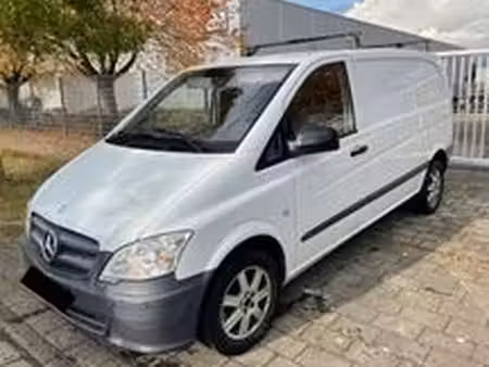 Mercedes-Benz Vito 110 2.1 95