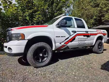 Dodge RAM 1500 V8 5.7