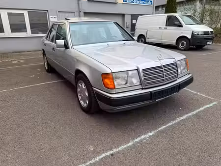 Mercedes-Benz Classe E 320 E 3.2 220