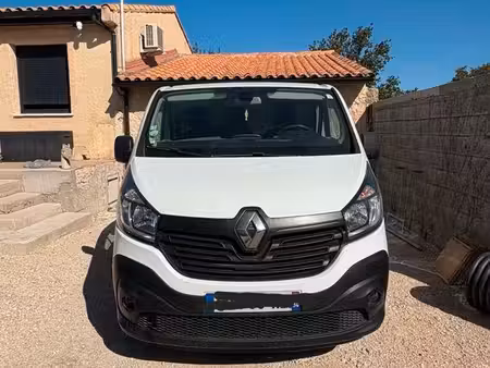 Renault Trafic dCi 145