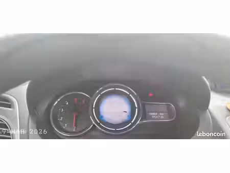 Renault Fluence 95