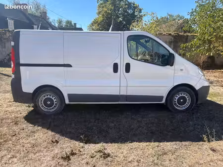 Renault Trafic dCi 90