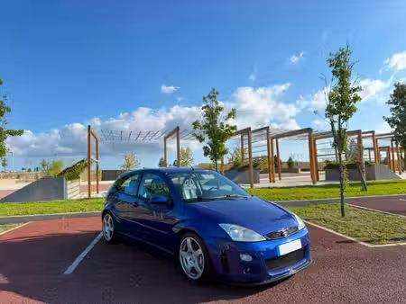 Ford Focus RS 2.0 215