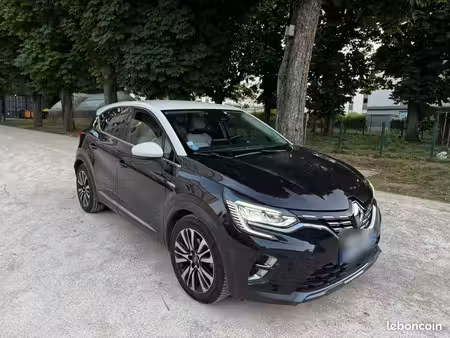 Renault Captur E-Tech 1.6 Initiale Paris
