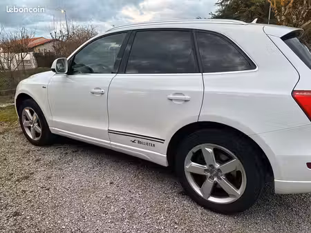 Audi Q5 V6 3.0 TDI 240 quattro