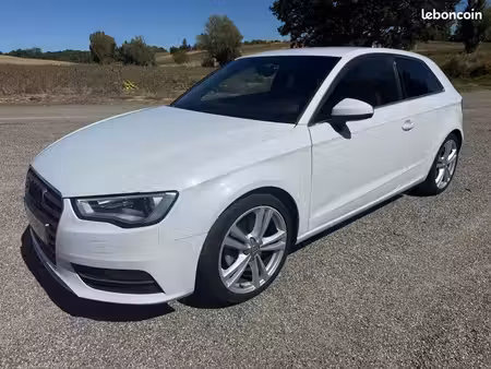 Audi A3 1.6 TDI 110 S line