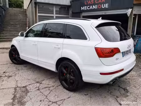Audi Q7 V6 3.0 TDI 245 S line quattro