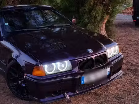 BMW Série 3 325TDS 2.4 143