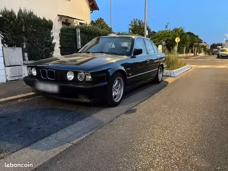 BMW Série 5 525i