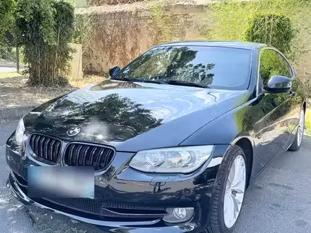BMW Série 3 330d 3.0 245
