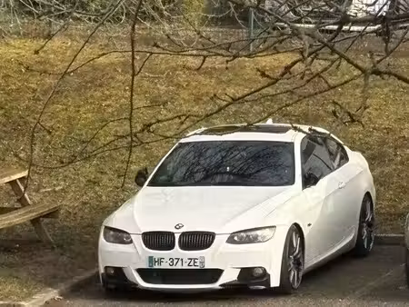 BMW Série 3 330d 3.0 245