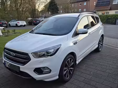 Ford Kuga 1.6 150 ST Line