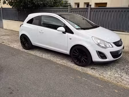 Opel Corsa 1.4 100