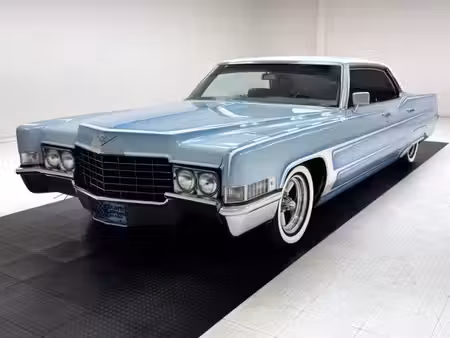 Cadillac Deville 