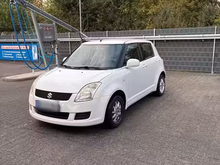 Suzuki Swift 1.3 92