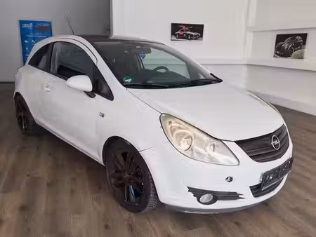Opel Corsa 1.4 87 Color Edition