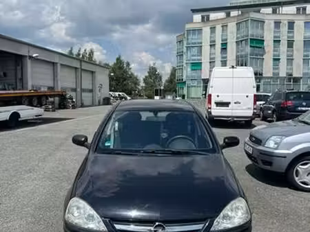 Opel Corsa 1.2 80