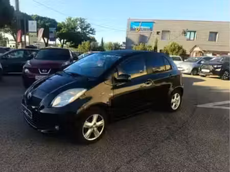 Toyota Yaris 1.4 90 Luna