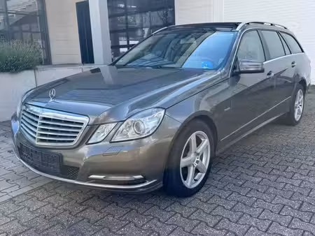 Mercedes-Benz Classe E E 350 E V6 3.0 CDI 265