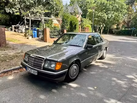 Mercedes-Benz Classe E E 230 Classic