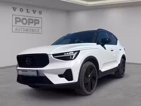 Volvo XC40 B4 2.0 197 Black Edition