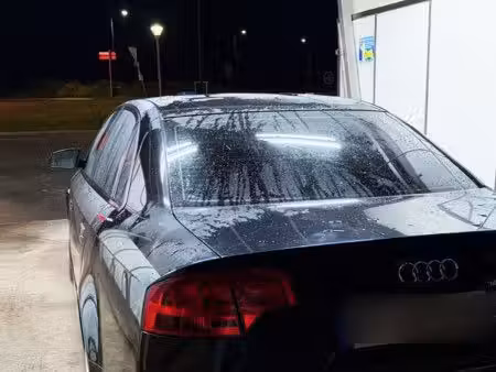 Audi A4 2.0 TDI 143