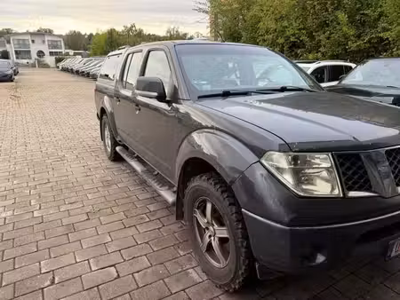 Nissan Navara Double Cab 2.5 dCi 171 SE 4x4