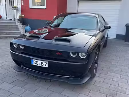 Dodge Challenger RT