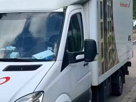 Mercedes-Benz Sprinter 