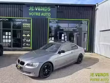 BMW Série 3 325i 3.0 218 Confort