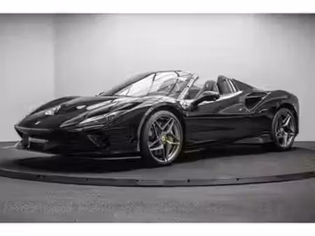 Ferrari F8 