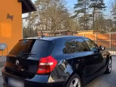 BMW Série 1 118i 2.0 143