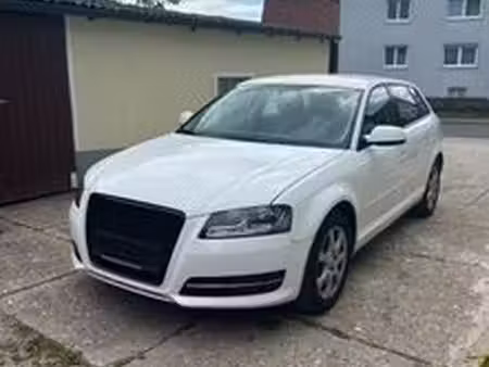Audi A3 1.6 102