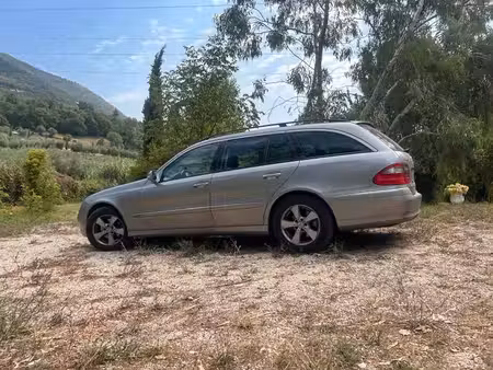 Mercedes-Benz Classe E E 220 2.1 CDI