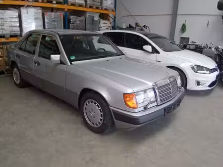 Mercedes-Benz Classe E 220 E