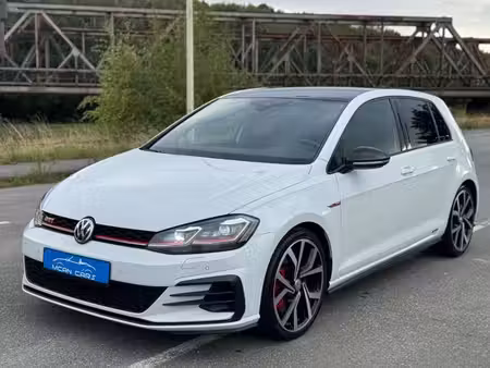Volkswagen Golf GTI 2.0 245 Performance