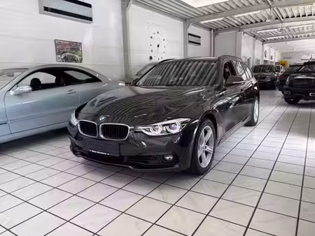BMW Série 3 320i 2.0 184 Edition Avantage