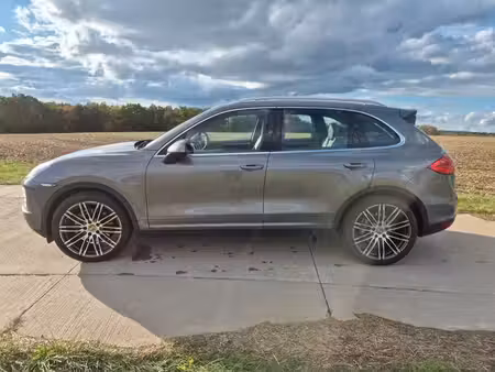 Porsche Cayenne S V8 4.2 382 4x4