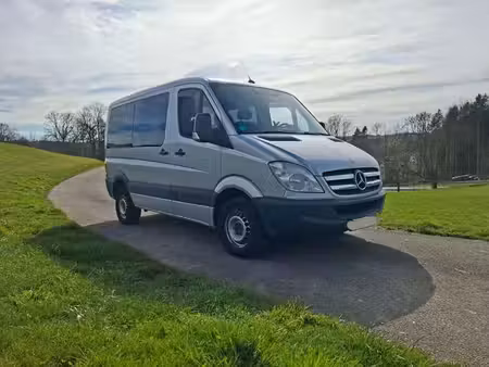Mercedes-Benz Sprinter V6 3.0 184