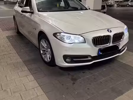 BMW Série 5 528i 2.0 245