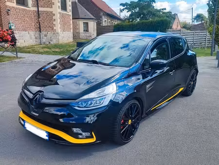Renault Clio RS 18 1.6 T 220