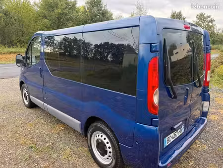Renault Trafic 2.5 dCi 150
