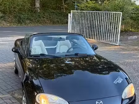 Mazda MX5 1.6 110