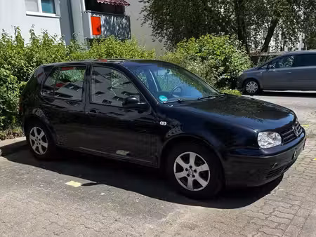 Volkswagen Golf 1.4 75