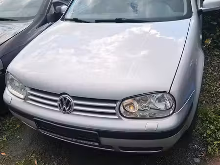 Volkswagen Golf 1.4 75
