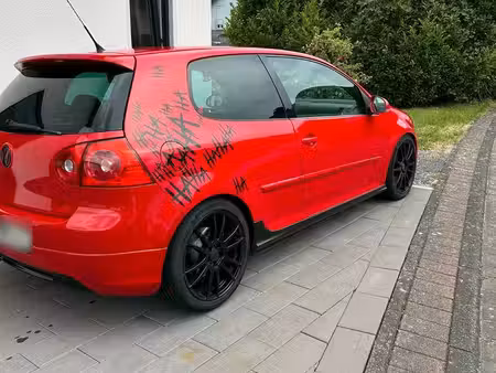 Volkswagen Golf GTI 2.0
