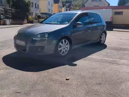 Volkswagen Golf GTI 2.0 200
